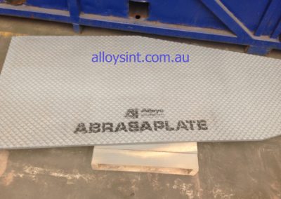 AbrasaPlate®-X cross hatch wear plate