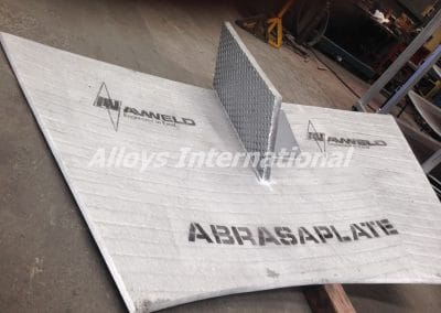 Cross Hatch AbrasaPlate® for high impact baffle plates